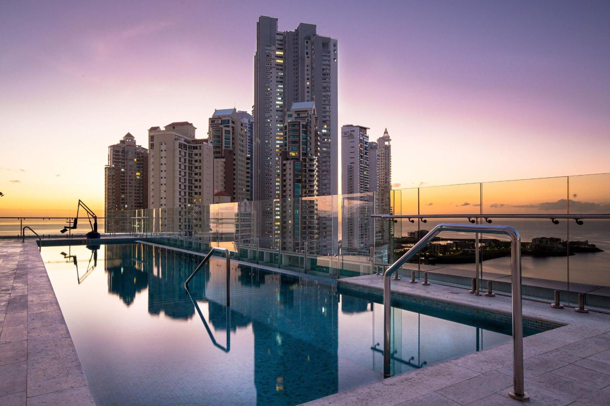 Residence Inn By Marriott Panamaváros Kültér fotó